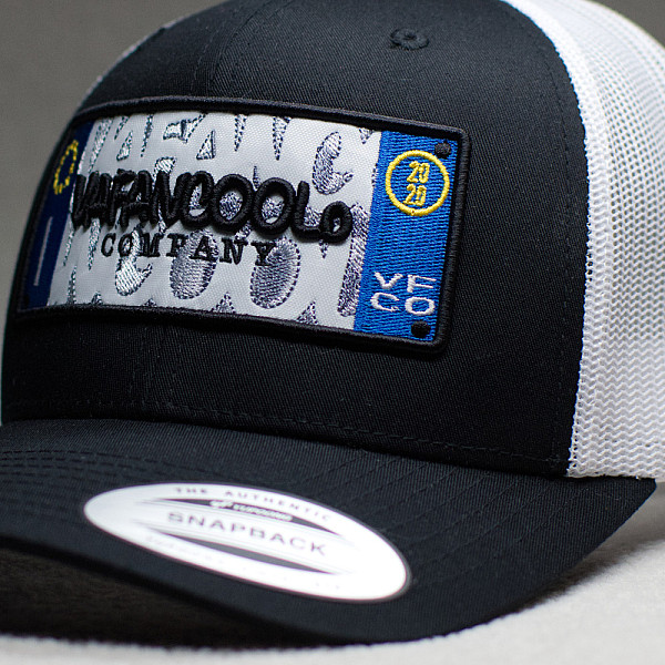 VFCo TRUCKEr ITA PLATe BLACk & WHITe