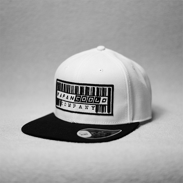 SNAPBACk WHITe BLACk