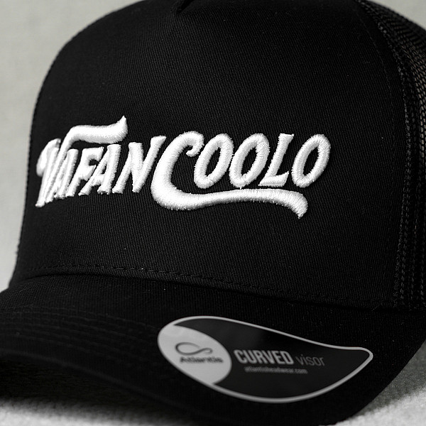 VFCo TRUCKER BASKo BLACk/WHITe