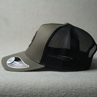 TRUCKEr COLMa GREEn/BLACk