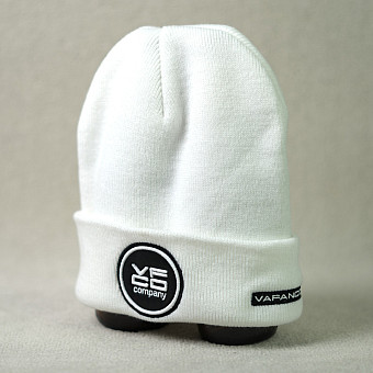 BEANIE COLMa WHITe/BLACk